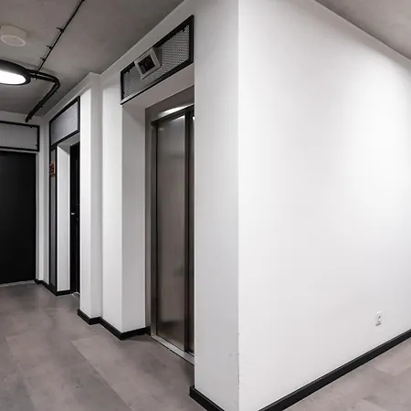 Apartmán Wroc'love By Me &301 Legnicka & Self Check-in 24h & Lift & Air Conditioning *