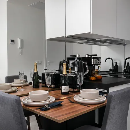 Apartmán Wroc'love By Me &301 Legnicka & Self Check-in 24h & Lift & Air Conditioning